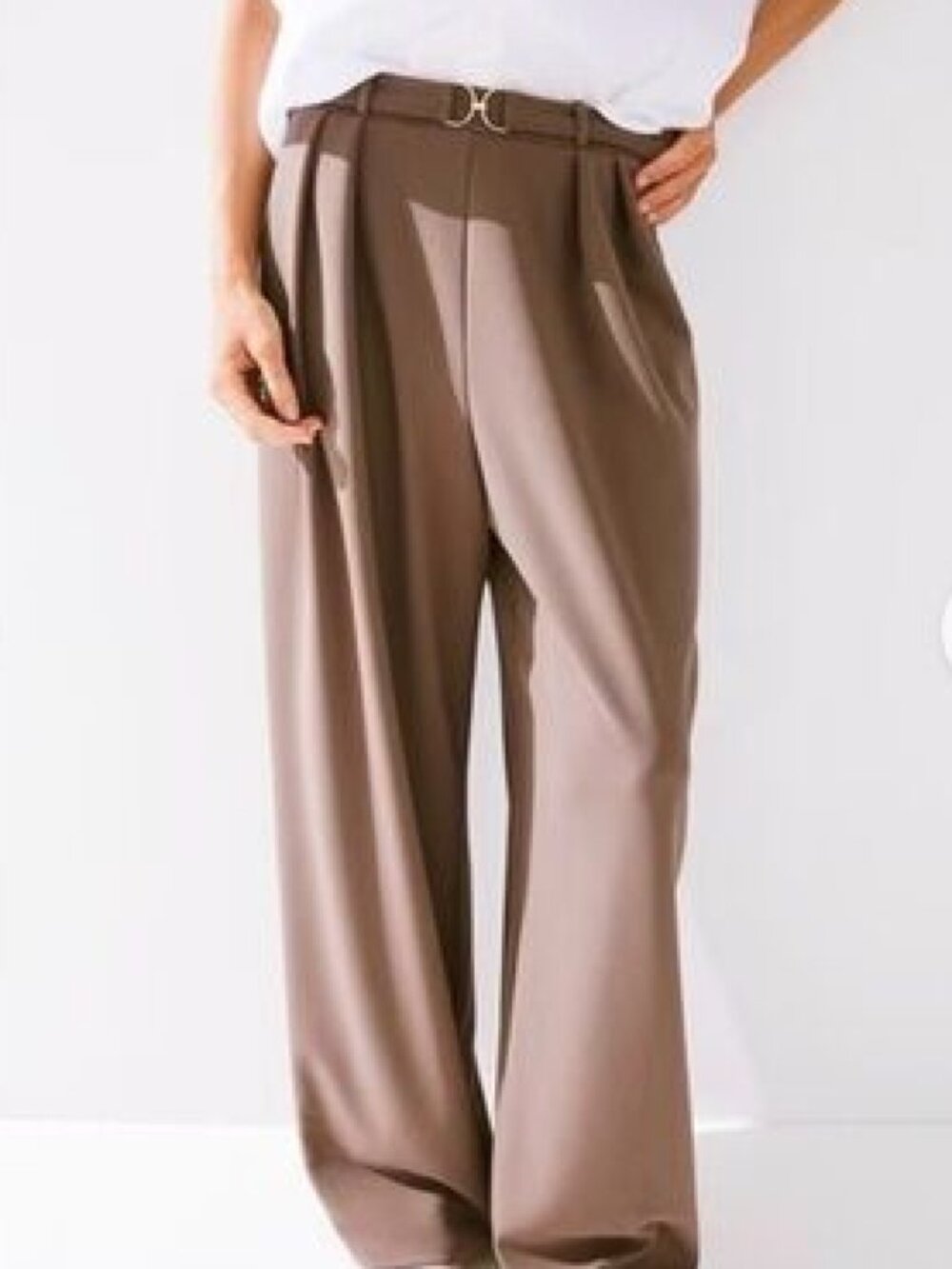 H&M Buckle-Detail Dress Pants Nude/Beige